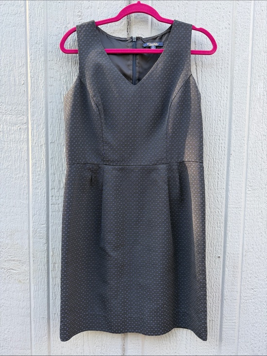 Brooks Brothers Dresses & Skirts - Brooks Brothers Classic Black Sleeveless V-Neck Sheath Dress